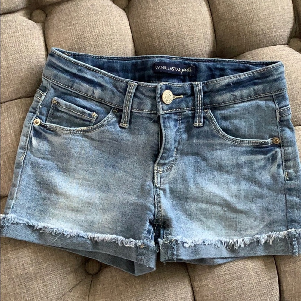 Kids distressed denim shorts, size 8